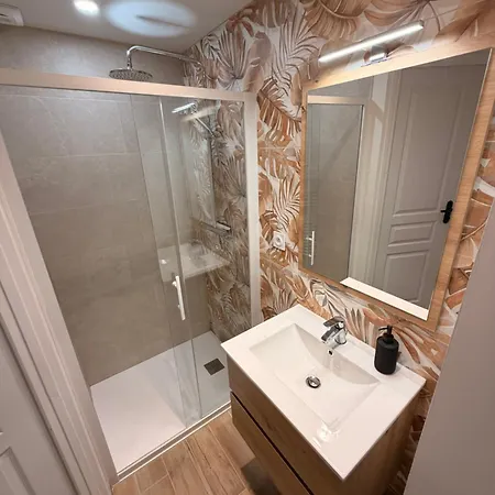 Cosy Au Coeur Du Mans Proche Centre-ville Lägenhet *